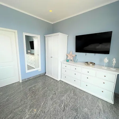 App 827 - Penthouse ジールクスドルフ