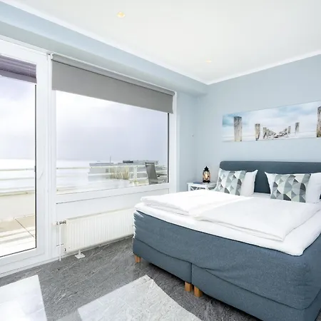 App 827 - Penthouse Apartmán *