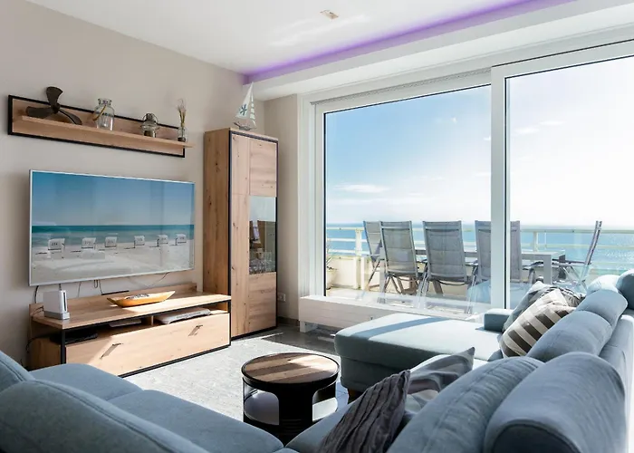 App 827 - Penthouse *